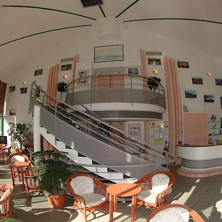 Hotel Club 3*
