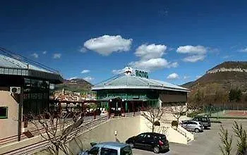Club Hotel 3*