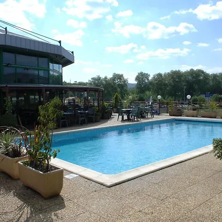 Club Hotel Millau